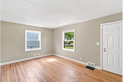 5825 45th Avenue S, Minneapolis, MN 55417 - Photo 9
