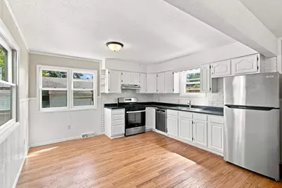 5825 45th Avenue S, Minneapolis, MN 55417 - Photo 3