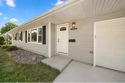 6809 Dudley Avenue N, Crystal, MN 55428 - Photo 3