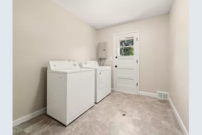 6809 Dudley Avenue N, Crystal, MN 55428 - Photo 15