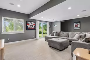 4061 San Vitero Cir, Chaska, MN 55318 - Photo 41
