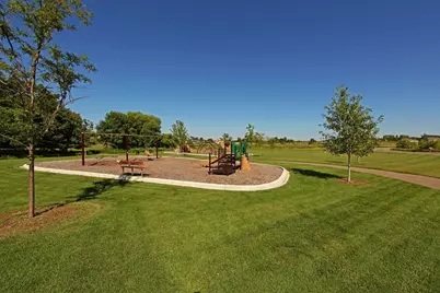 4061 San Vitero Circle, Chaska, MN 55318 - Photo 53