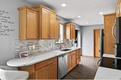 2553 11th Avenue, Anoka, MN 55303 - Photo 9