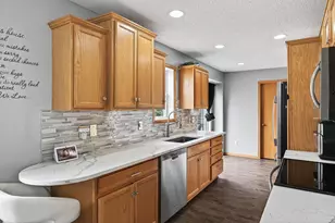 2553 11th Ave, Anoka, MN 55303 - Photo 9