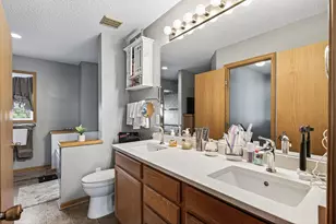 2553 11th Ave, Anoka, MN 55303 - Photo 15