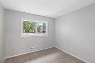 9091 207th St W, Lakeville, MN 55044 - Photo 13