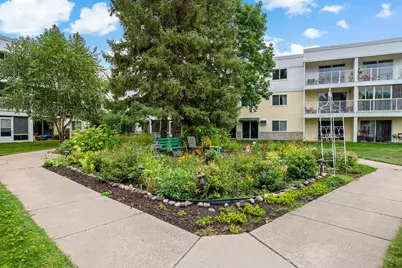 132 Demont Avenue E #325, Little Canada, MN 55117 - Photo 23