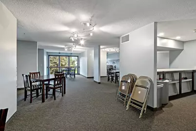 132 Demont Avenue E #325, Little Canada, MN 55117 - Photo 33