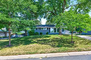 245 17th Ave NW, New Brighton, MN 55112 - Photo 3
