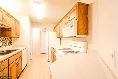 12255 Zealand Avenue N, Champlin, MN 55316 - Photo 9