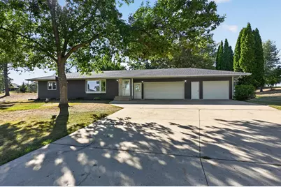 1576 W Latoka Drive SW, Alexandria, MN 56308 - Photo 1