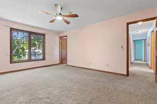 8818 Belvedere Dr, Eden Prairie, MN 55347 - Photo 23