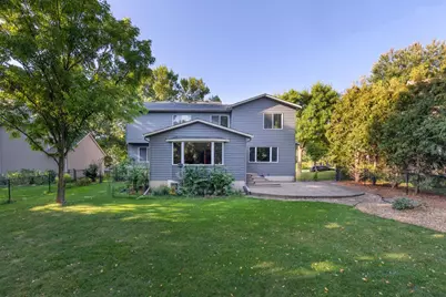 8818 Belvedere Drive, Eden Prairie, MN 55347 - Photo 41