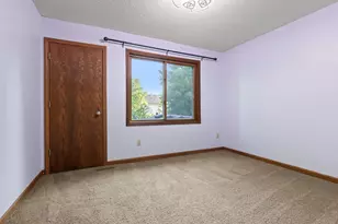 8818 Belvedere Dr, Eden Prairie, MN 55347 - Photo 29