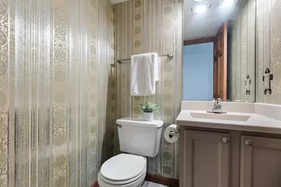 8818 Belvedere Drive, Eden Prairie, MN 55347 - Photo 21