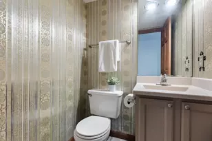8818 Belvedere Dr, Eden Prairie, MN 55347 - Photo 21