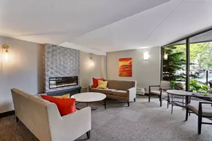 7220 York Ave S, Edina, MN 55435 - Photo 51