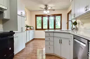 7 Crusader Ave E, West Saint Paul, MN 55118 - Photo 7