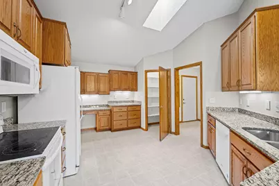 3801 Impatiens Lane N, Brooklyn Park, MN 55443 - Photo 15