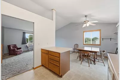 619 Nelson Lane, Center City, MN 55012 - Photo 19