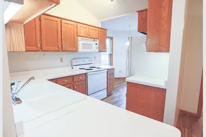 700 Leroy Lane #12, River Falls, WI 54022 - Photo 15