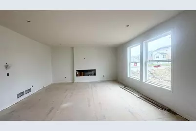 642 Sierra Parkway, Waconia, MN 55387 - Photo 3