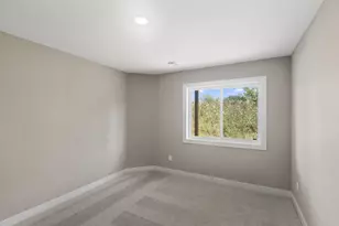 17852 Ellsworth Dr, Lakeville, MN 55044 - Photo 15