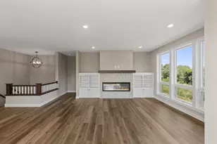 17852 Ellsworth Dr, Lakeville, MN 55044 - Photo 1
