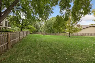 11315 40th Ave N, Plymouth, MN 55441 - Photo 39