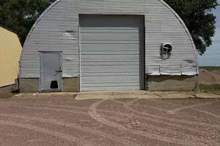 78772 290th St, Madelia, MN 56062 - Photo 39