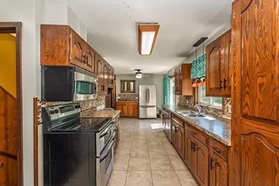906 10th Street S, Benson, MN 56215 - Photo 23