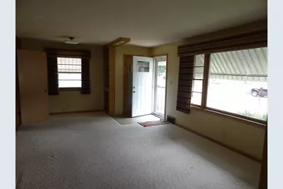 1802 3rd Avenue NW, Austin, MN 55912 - Photo 13