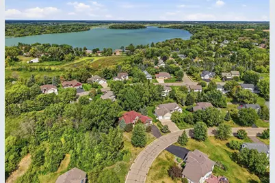 1659 Lakeland Circle, Centerville, MN 55038 - Photo 3