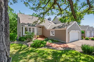 3631 Oakton Ridge, Minnetonka, MN 55305 - Photo 5
