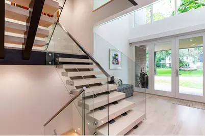 674 Montcalm Place, Saint Paul, MN 55116 - Photo 5