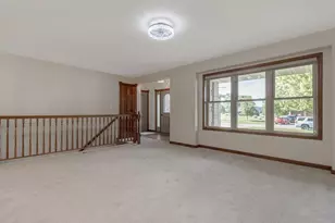 12991 Meadow Creek Dr, New Ulm, MN 56073 - Photo 7