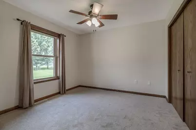 12991 Meadow Creek Drive, New Ulm, MN 56073 - Photo 25