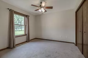 12991 Meadow Creek Dr, New Ulm, MN 56073 - Photo 25