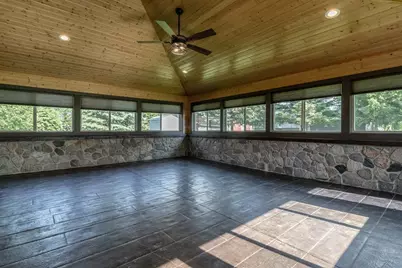 12991 Meadow Creek Drive, New Ulm, MN 56073 - Photo 17