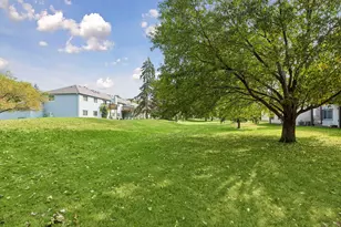 973 Greenhaven Dr, Vadnais Heights, MN 55127 - Photo 29