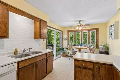 973 Greenhaven Drive, Vadnais Heights, MN 55127 - Photo 13