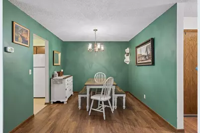 973 Greenhaven Drive, Vadnais Heights, MN 55127 - Photo 5