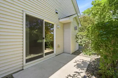 8994 92nd Street S, Cottage Grove, MN 55016 - Photo 5