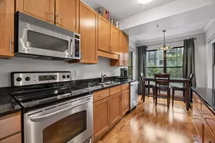 317 Groveland Ave, Minneapolis, MN 55403 - Photo 17
