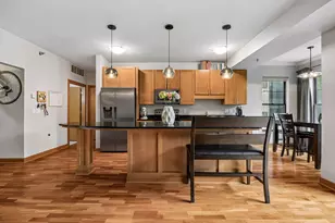 317 Groveland Ave, Minneapolis, MN 55403 - Photo 15