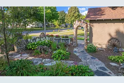 200 N Park Street, Hendricks, MN 56136 - Photo 19