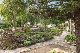 200 N Park St, Hendricks, MN 56136 - Photo 15