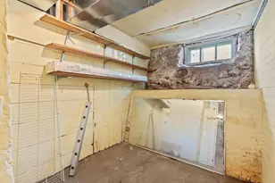 200 N Park St, Hendricks, MN 56136 - Photo 113