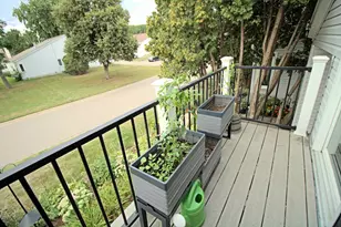 7509 Landau Dr, Bloomington, MN 55438 - Photo 7