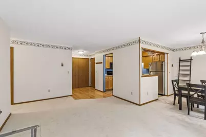 1573 Cohansey Street #204, Saint Paul, MN 55117 - Photo 9